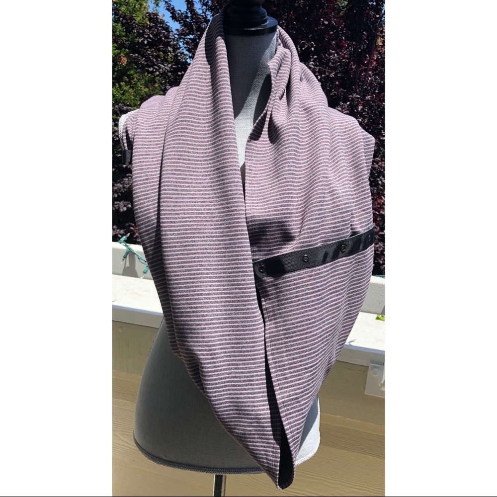 Lululemon Vinyasa Scarf Rulu Hyper Striped Snaps - Picture 1 of 5